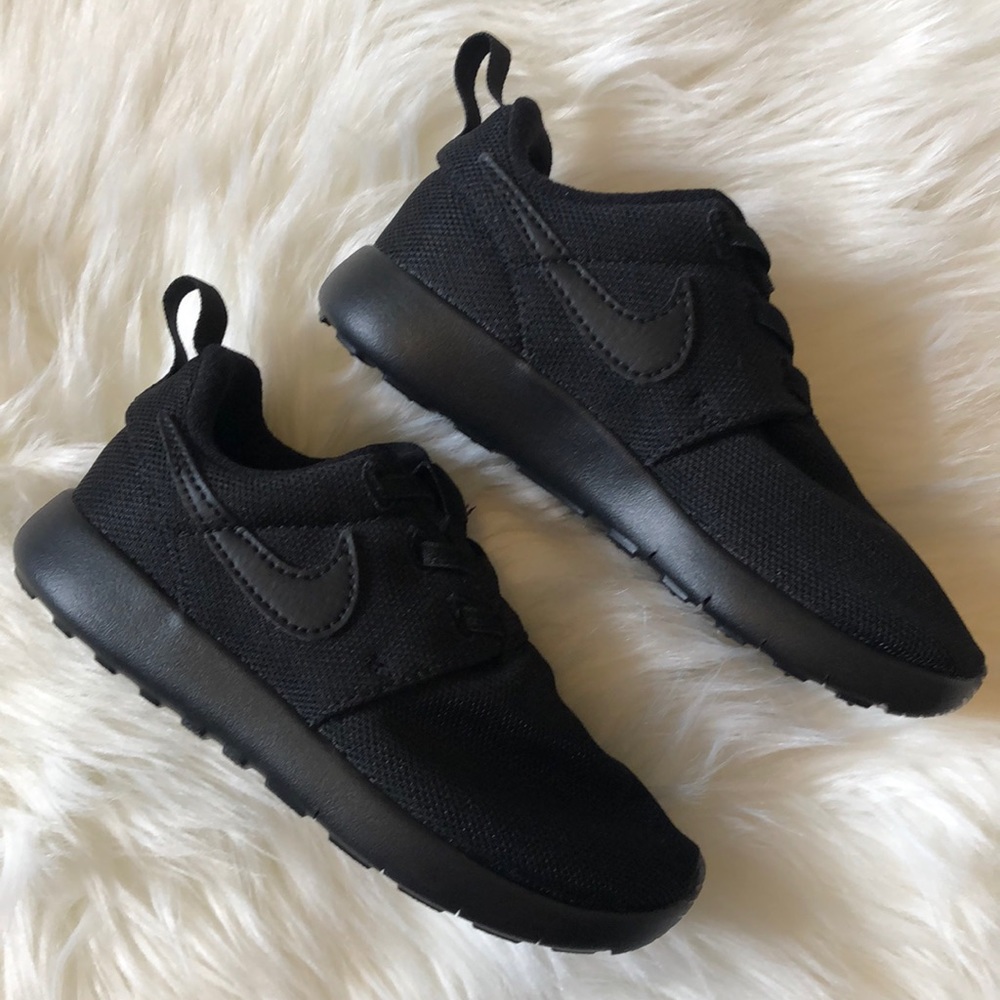 Size 10c Nike Sneakers